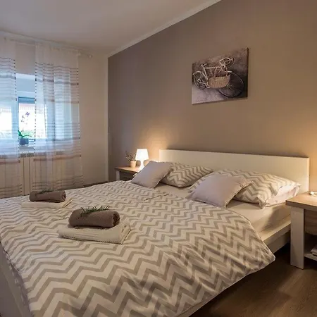 Casa Kujici